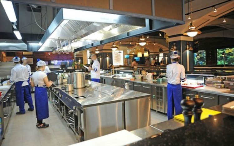 People Tomorrow  — вакансия в Разнорабочий на кухню ресторана (Германия): фото 3