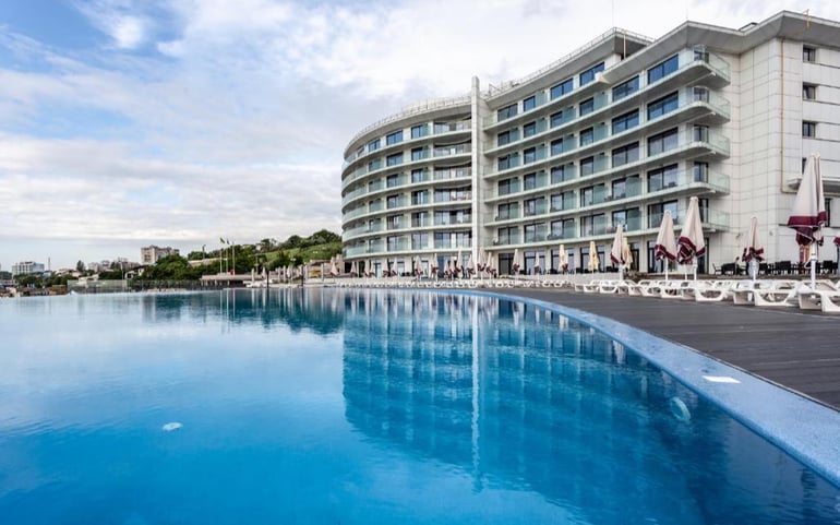 Optima Hotels & Resorts — вакансія в Бармен: фото 3